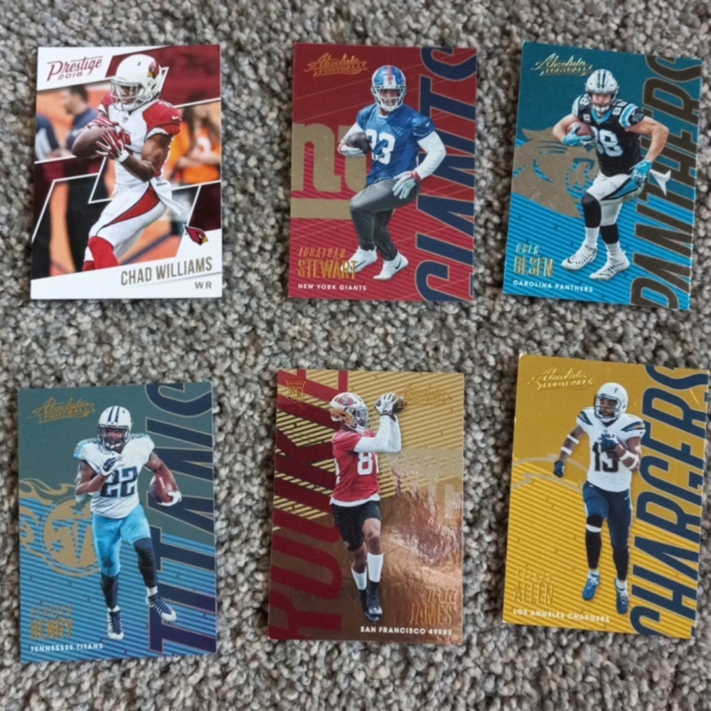 NFL Football Trading Cards Collection - Picture 3 of 6